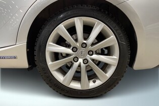 Lexus IS vaihtoauto