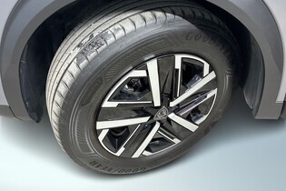 Peugeot e-2008 vaihtoauto