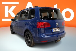 Volkswagen Touran vaihtoauto