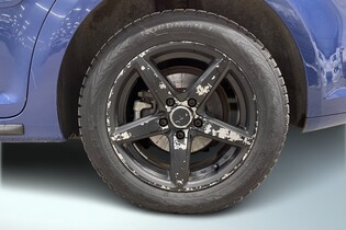 Volkswagen Touran vaihtoauto