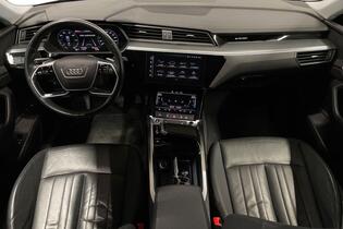 Audi e-tron vaihtoauto