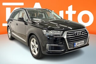 Audi Q7 vaihtoauto