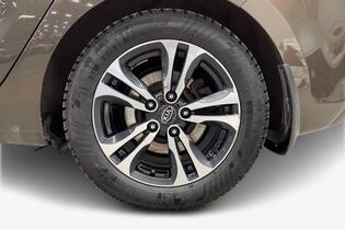 Kia Carens vaihtoauto