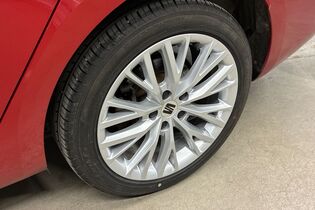 SEAT Leon Sportstourer vaihtoauto