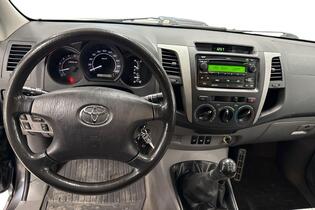 Toyota Hilux vaihtoauto