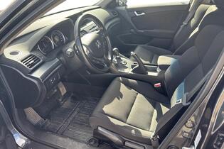 Honda Accord vaihtoauto