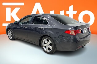 Honda Accord vaihtoauto