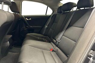 Honda Accord vaihtoauto