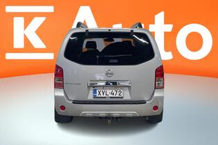 Nissan Pathfinder vaihtoauto