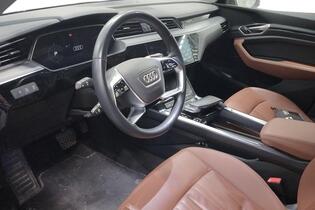 Audi e-tron vaihtoauto