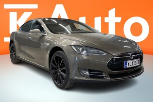 Tesla Model S vaihtoauto