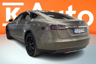 Tesla Model S vaihtoauto