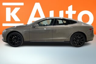 Tesla Model S vaihtoauto
