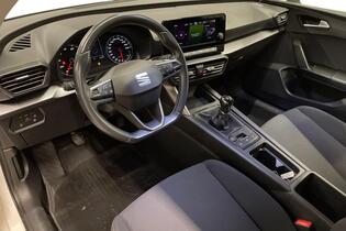 SEAT Leon Sportstourer vaihtoauto