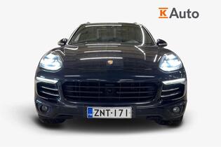 Porsche Cayenne vaihtoauto