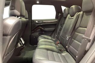 Porsche Cayenne vaihtoauto