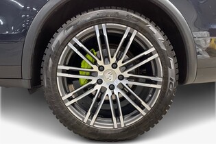 Porsche Cayenne vaihtoauto