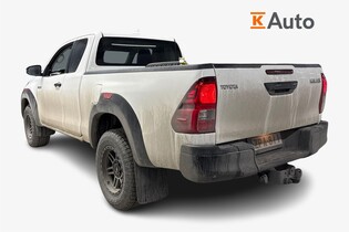 Toyota Hilux vaihtoauto