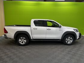 Toyota Hilux vaihtoauto