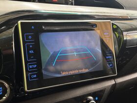 Toyota Hilux vaihtoauto