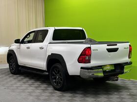 Toyota Hilux vaihtoauto