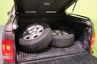 Volkswagen Amarok vaihtoauto