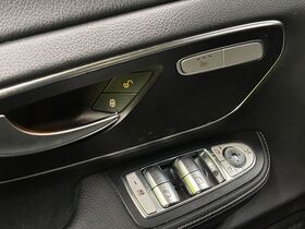 Mercedes-Benz EQV vaihtoauto