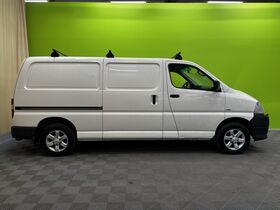 Toyota Hiace vaihtoauto
