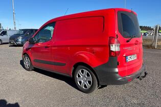 Ford Transit Courier vaihtoauto