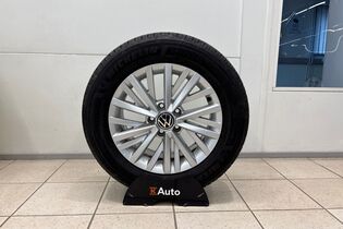 Volkswagen T-Roc vaihtoauto