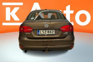 Volkswagen Jetta vaihtoauto