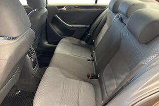 Volkswagen Jetta vaihtoauto