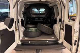 Fiat Fiorino vaihtoauto