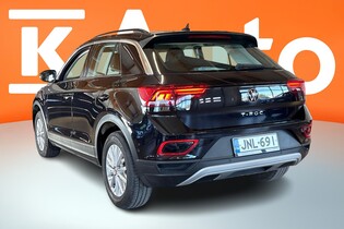 Volkswagen T-Roc vaihtoauto