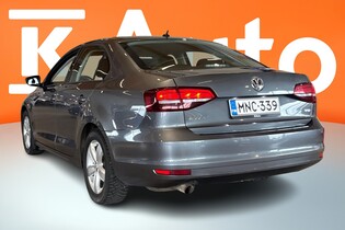 Volkswagen Jetta vaihtoauto
