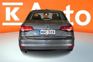 Volkswagen Jetta vaihtoauto