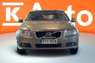 Volvo V70 vaihtoauto