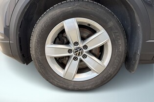 Volkswagen T-Roc vaihtoauto