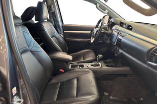 Toyota Hilux vaihtoauto