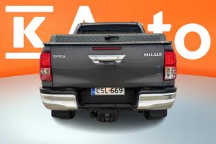 Toyota Hilux vaihtoauto