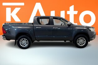 Toyota Hilux vaihtoauto