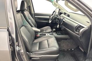 Toyota Hilux vaihtoauto