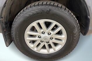 Toyota Hilux vaihtoauto