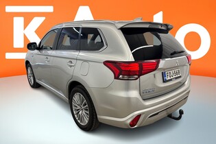 Mitsubishi Outlander PHEV vaihtoauto