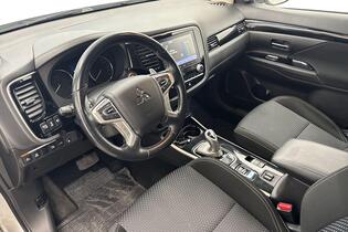 Mitsubishi Outlander PHEV vaihtoauto