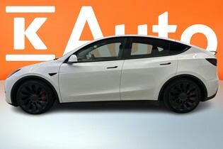 Tesla Model Y vaihtoauto