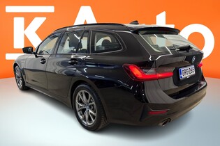 BMW 330 vaihtoauto