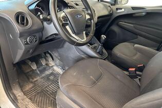 Ford Transit Courier vaihtoauto