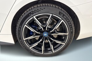 BMW i4 M50 vaihtoauto