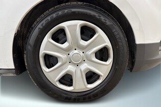 Ford Transit Courier vaihtoauto